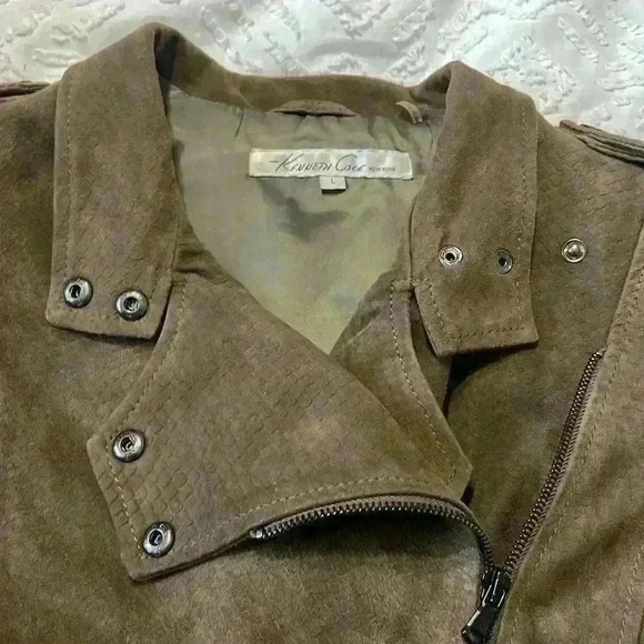 Kenneth Cole 100% leather brown jacket. Women’s size‎ large - Picture 3 of 14